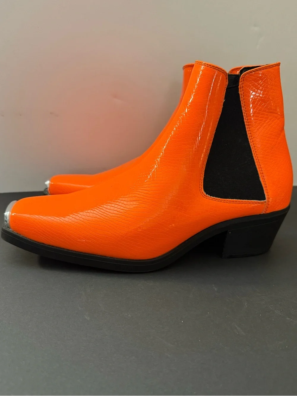 ASOS Men’s Sz 10 Bright Orange Faux Patent Reptile Chelsea Boots Metal Toe Cap